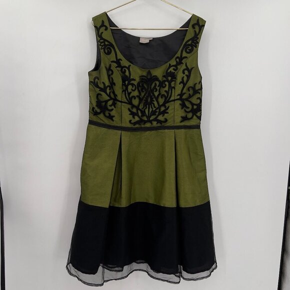 ESHAKTI Embroidered Mesh Cocktail Flare Sleeveless Green Midi Dress Women's XL - Picture 1 of 11
